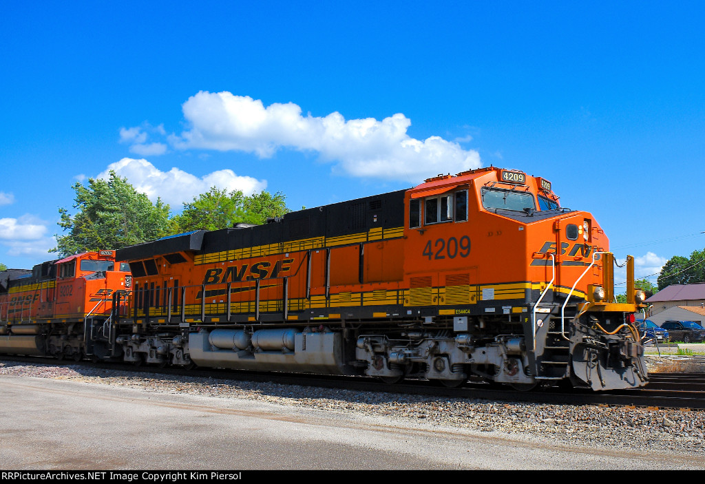 BNSF 4209